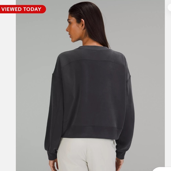 Lululemon Grey Softstreme Cropped Crew - Picture 2 of 9